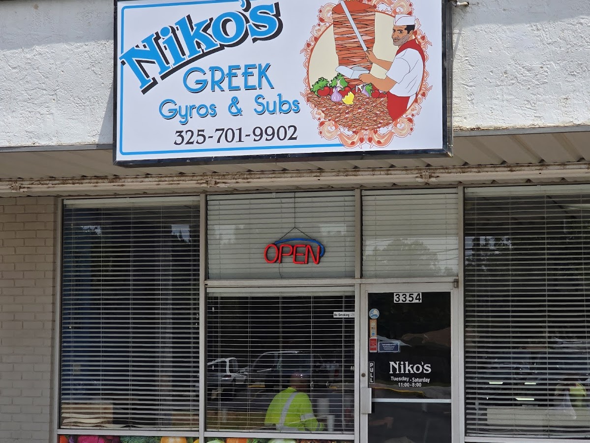 Nikos Greek Gyros
